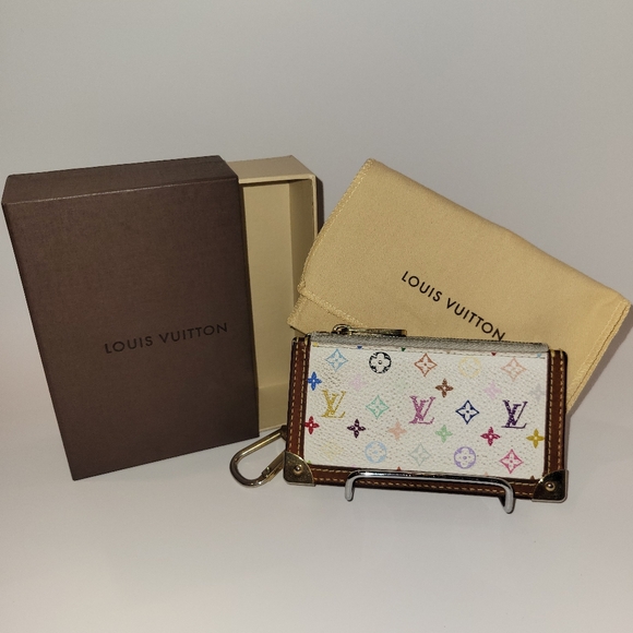 GUC Louis Vuitton Authentic White Murakami Cles - Picture 2 of 8